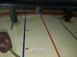 1950s Team Hockey coin operated arcade non video Game machine wood rail pinball