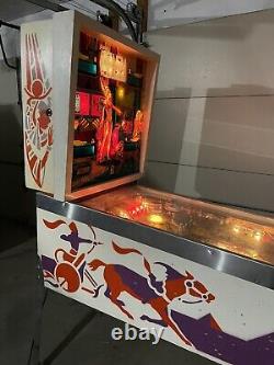 1977 Gottlieb Cleopatra Pinball Machine