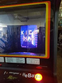 1981 Midway Kickman Video Arcade Machine Game