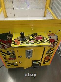 31 Toy Taxi Crane Claw Machine Arcade Game #2! Shipping Available