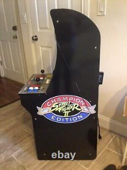 Arcade1Up Street Fighter Classic 3-In-1 Home Arcade, 4Ft