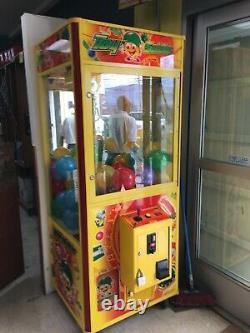 Arcade Toy Plush Crane Machine Toy Taxi or Toy Soldier