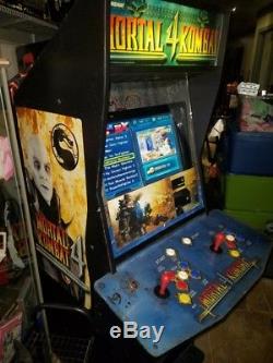 Arcade machine with 520 games