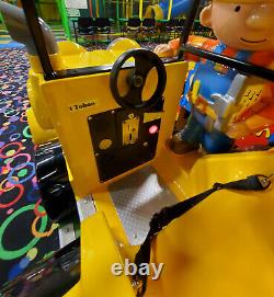 BOB THE BUILDER Tractor Mechanical Kiddie Ride Arcade Game Machine! WORKS