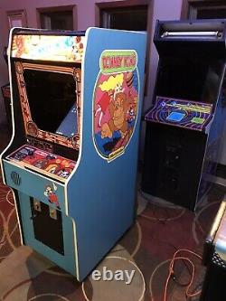 Donkey Kong Multicade Arcade Machine Plays 60 Games! In Original Cabinet