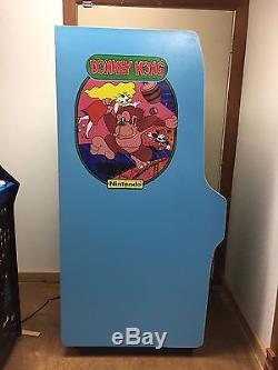 Donkey Kong original video arcade game machine in Minnesota