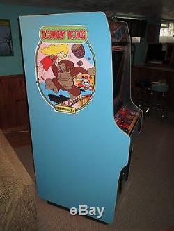 Donkey Kong video arcade game machine in OHIO