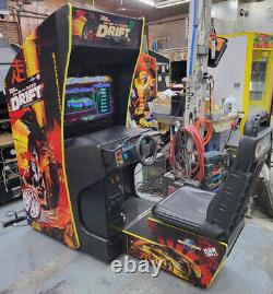 Fast and Furious DRIFT Deluxe Sit Down Arcade Driving Video Game Machine 32 LCD