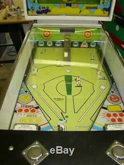 Fully Restored Vintage Williams Line Drive Baseball arcade game