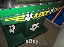 ICE KIXX Arcade Dome Soccer Machine (Excellent Condition) RARE