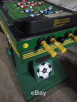 ICE KIXX Arcade Dome Soccer Machine (Excellent Condition) RARE
