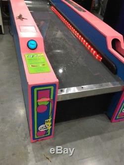 Ice Ball Alley Roller Arcade Game Skee Ball Skeeball Iceball Machine