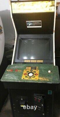 Incredible Technologies GOLDEN TEE GOLF 97 Arcade Machine