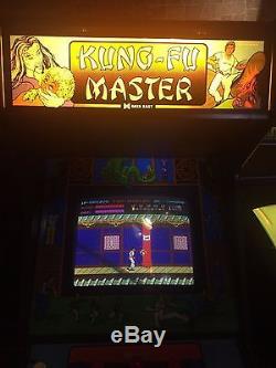 Kung Fu Master Classic Arcade Game Machine Works Great