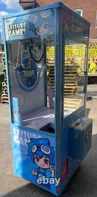 Leisure Claw Crane Arcade Machine- Brand New-sharp