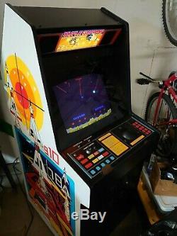 Missile Command ATARI Arcade Machine Original Atari Cabinet Works Great