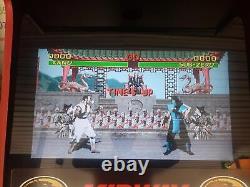 Mortal Combat by Midway (original board) COIN-OP Arcade Video Game