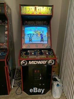 Mortal Kombat Arcade Machine