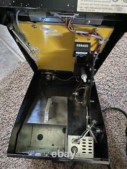 Mr. Vend Vintage Coin Operated Grip Test Machine, 1994 Rare