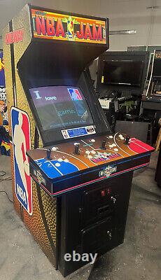 NBA JAM ARCADE MACHINE by MIDWAY 1998 (Excellent Condition)