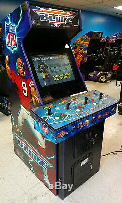 NFL Blitz 99 4 Player Arcade Video Game Machine WORKING GREAT with 24 LCD