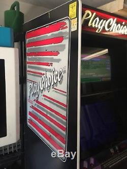 Nintendo PlayChoice 10 Dual Monitor Arcade machine withgun and 10 games