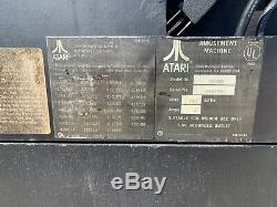 Original Atari Quantum Vector XY arcade Machine