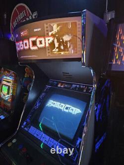 ROBOCOP ARCADE MACHINE by DATAEAST 1988 (Excellent) RARE