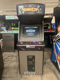 ROBOCOP ARCADE MACHINE by DATAEAST 1988 (Excellent) RARE