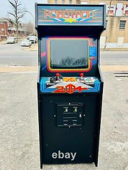 Robotron 2084 Arcade Game-Lots of New Parts, LCD Monitor, Coin Operated Machine