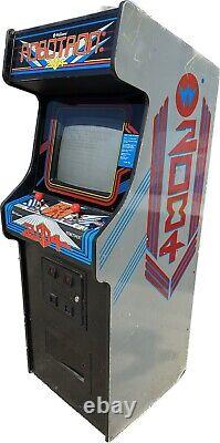 Robotron 2084 Full Size Arcade Machine All Original