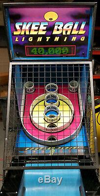 SKEEBALL LIGHTNING Alley Roller Arcade Game Machine! Classic Skee Ball! (L2)