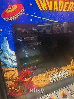 SPACE INVADERS ARCADE MACHINE by MIDWAY 1978 (Excellent Condition) RARE