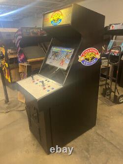 STREET FIGHTER II ARCADE MACHINE by CAPCOM (Excellent Condition)
