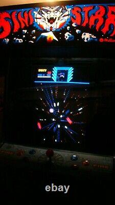 Sinistar arcade machine