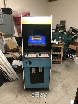 Super Mario Bros arcade Machine