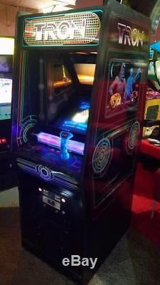 Tron Arcade Game Machine Working