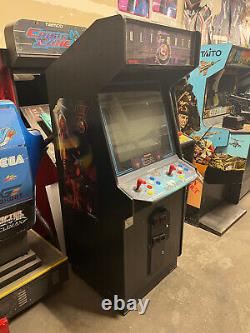 ULTIMATE MORTAL KOMBAT 3 ARCADE MACHINE by MIDWAY 1995 (Excellent)