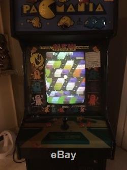 Vintage Pacmania Upright Arcade Video Game Machine Great Working-condition