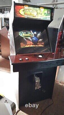 WORLD CLASS BOWLING Stand Up Video Game-Used