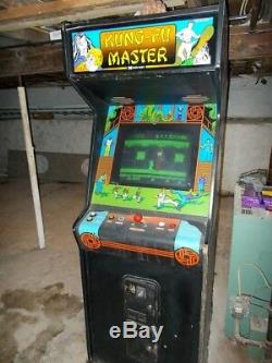 -Working- Original Kung Fu Master Arcade 1984 non pinball machine coin op