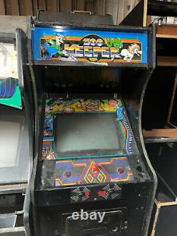ZOO KEEPER ARCADE MACHINE by TAITO 1982 (Excellent Condition) RARE