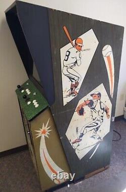 1976 Midway Arcade Game Machine Tornado Baseball Cabinet Avec Des Centaines De Jeux