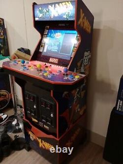Arcade1UP X-Men Machine de jeu vidéo d'arcade 4 joueurs avec Riser, Marquee éclairé, WIFI et tabouret