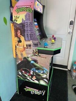 Arcade1up Adolescent Mutant Ninja Turtles Cabinet Machine Avec Riser & Light Up