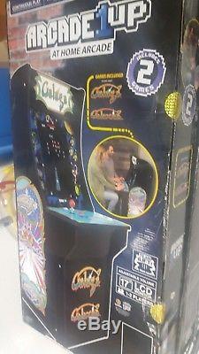 Arcade1up Galaga + Galaxian Arcade Cabinet Machine Affichage LCD Chaud! 4 Pieds Cool