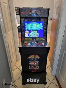 Arcade1up Street Fighter II Champion Edition Arcade Avec Riser & Deck Protector