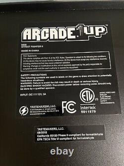 Arcade 1Up Street Fighter 3 en 1 Cabinet de Jeu Vidéo Rétro avec Riser