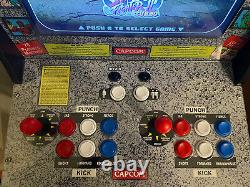 Arcade 1Up Street Fighter 3 en 1 Cabinet de Jeu Vidéo Rétro avec Riser