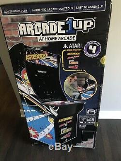 Arcade Machine Arcade1up Asteroids 4 Jeux Dans Une Machine De 4 Pieds